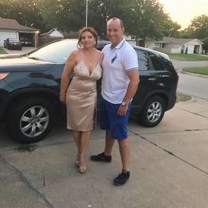 Meet your Posher, Azra